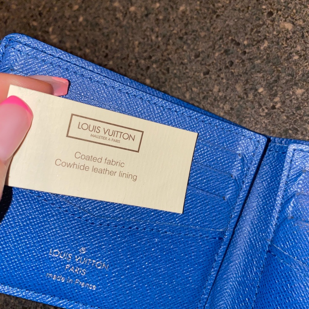 Louis Vuitton authentic men’s wallet